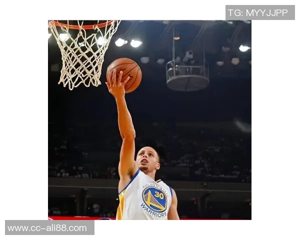 库明加崛起助力勇士锋线轮换深厚库里巴特勒轻松应对灰熊挑战