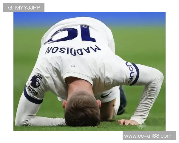 坎贝尔回忆热刺球迷攻击事件称无人道歉与菲戈遭遇相似